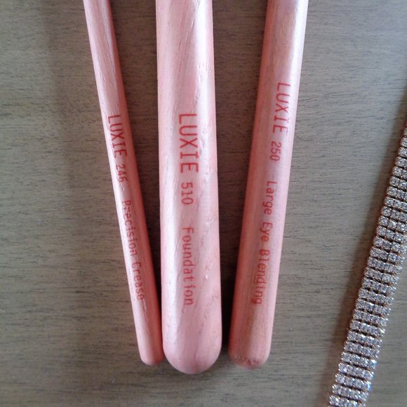 BOGO Luxie GAEA Brush Trio - Picture 5 of 7